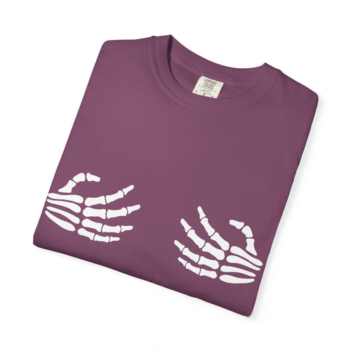 Noir Muse Tee | Bold Graphic T-Shirt for Women