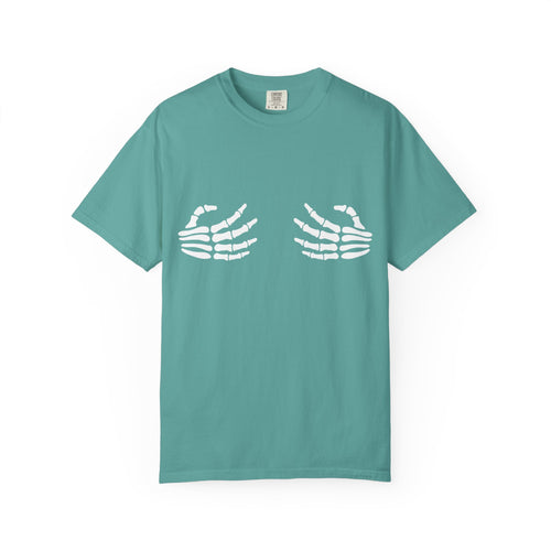 Noir Muse Tee | Bold Graphic T-Shirt for Women