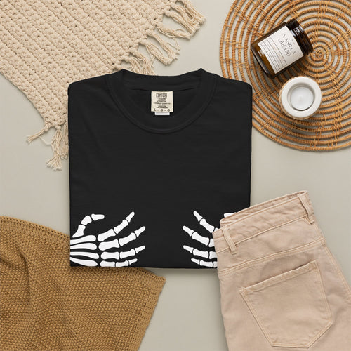 Noir Muse Tee | Bold Graphic T-Shirt for Women