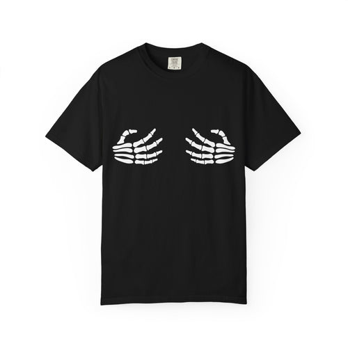 Noir Muse Tee | Bold Graphic T-Shirt for Women