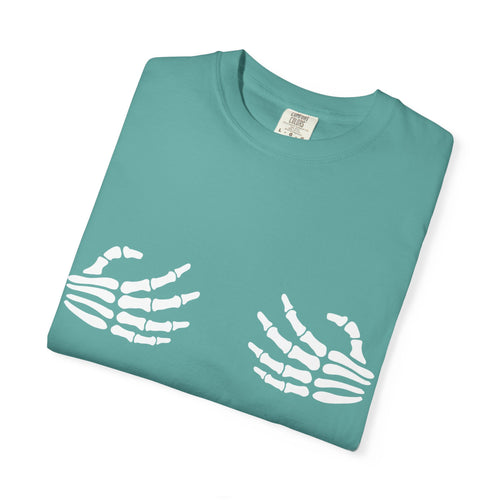 Noir Muse Tee | Bold Graphic T-Shirt for Women
